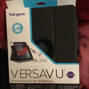 Targus VersaVu Military grade iPad Pro case
